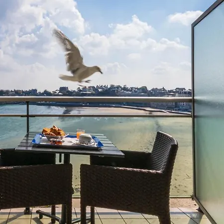 Le Crystal Dinard, Sure Hotel Collection By Best Western Hotell
