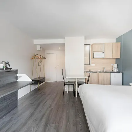 Hotel Le Crystal Dinard, Sure Hotel Collection By Best Western