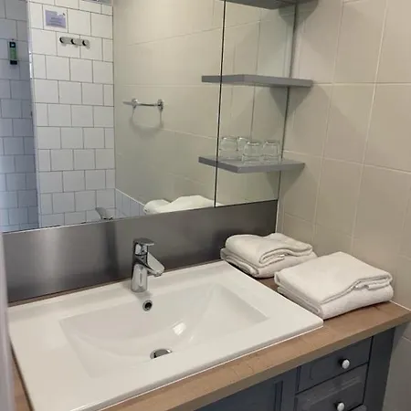 Le Crystal Dinard, Sure Hotel Collection By Best Western Hotel Dinard