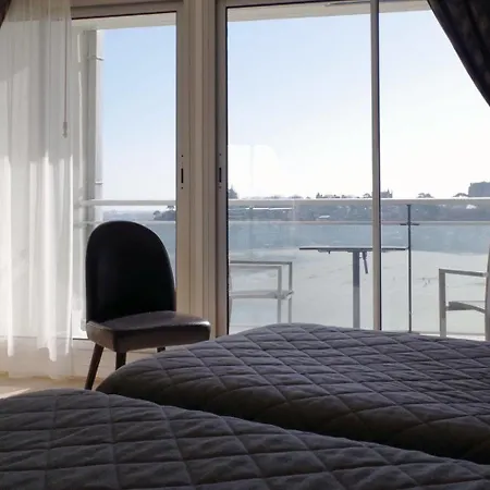 Hotel Le Crystal Dinard, Sure Hotel Collection By Best Western 3*